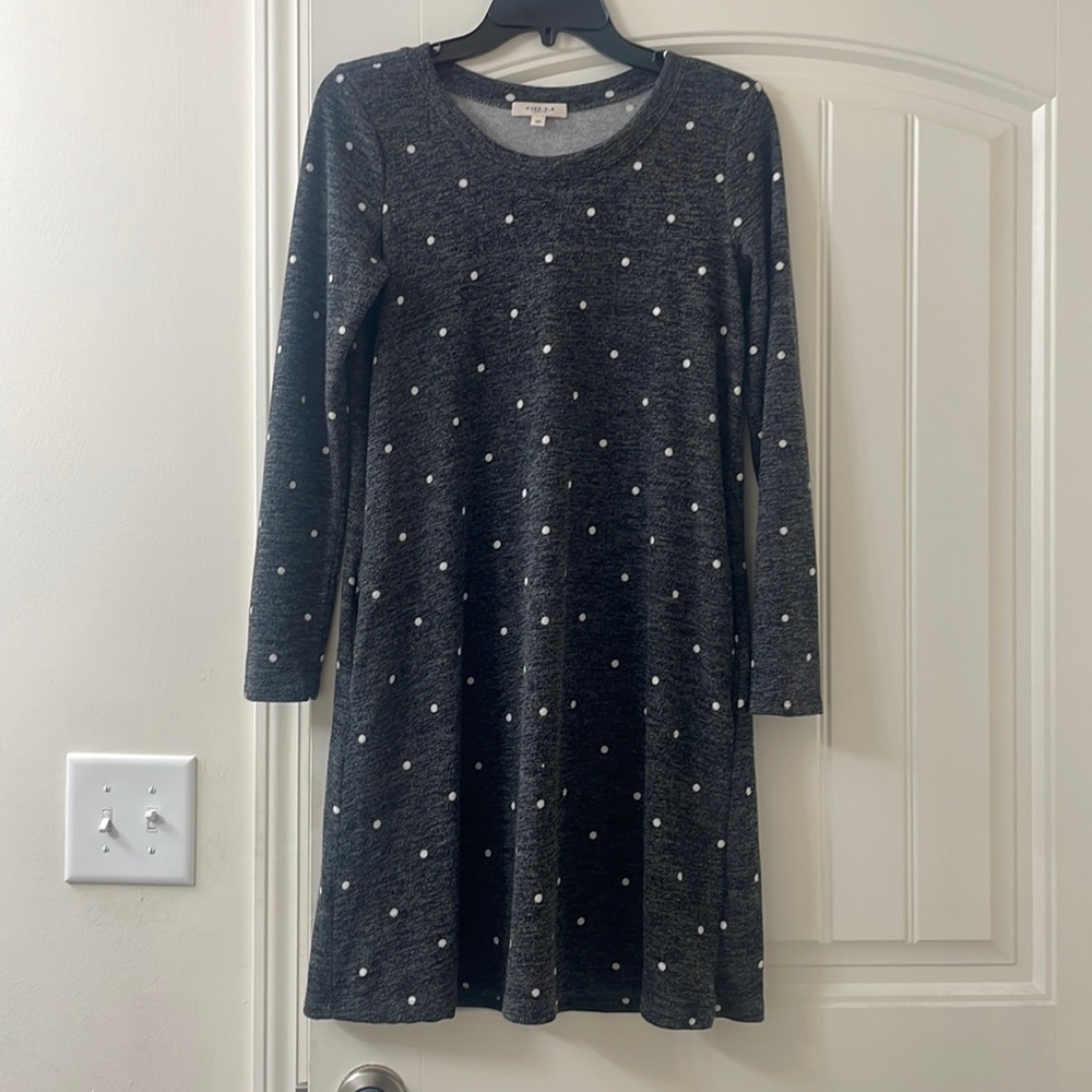NWOT Gilli Polka Dot Sweater Dress